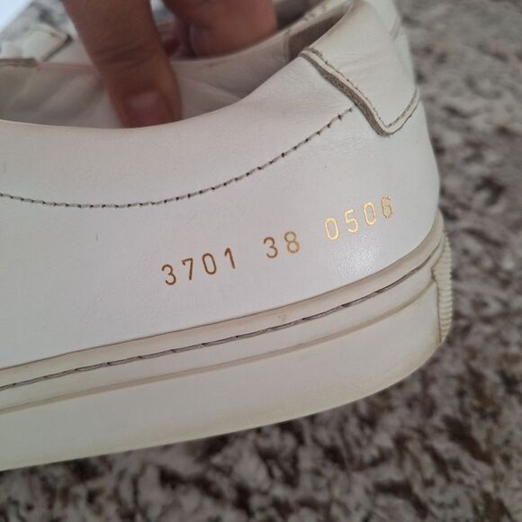 Women by Common Projects - White Low Achilles Leather Trainers - Size 38 (8 USA) - Picture 9 of 11